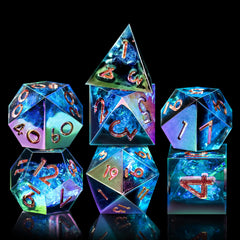 AUSTOR 7-Die DND dice set close-up shows sharp edges for precise rolls.