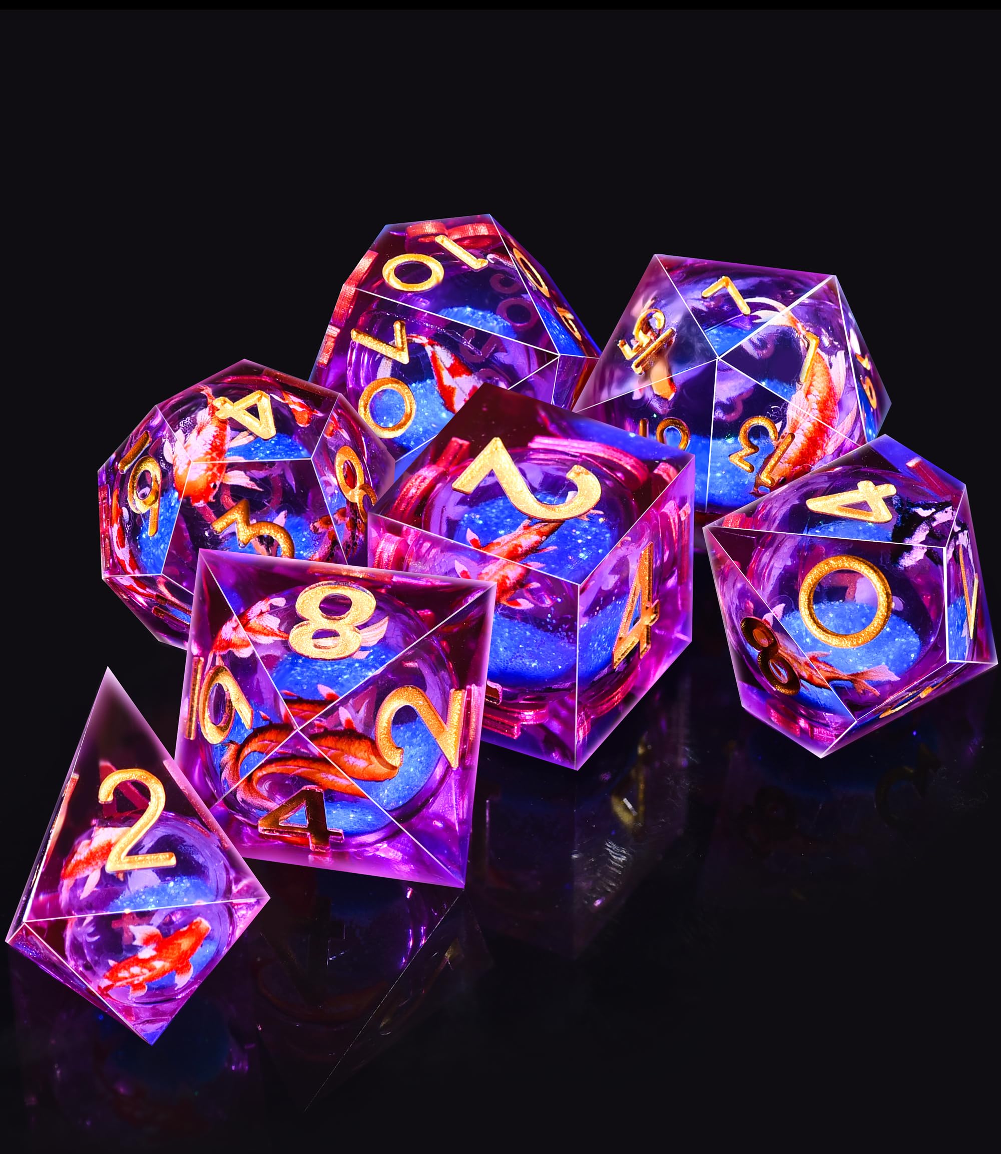 AUSTOR liquid-core dice D10 detail with quicksand glow and readability