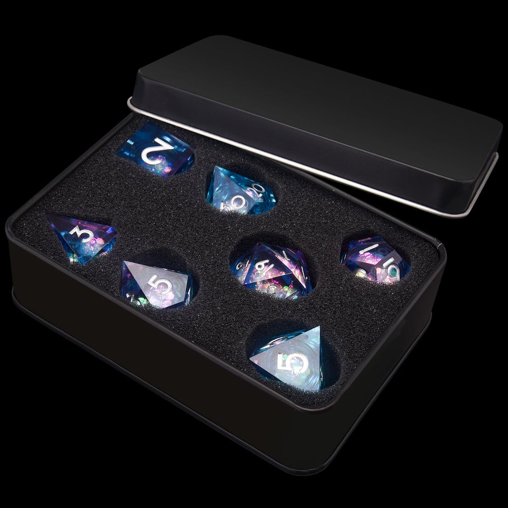 AUSTOR liquid core D10 die in blue-violet with smooth rolls and color depth