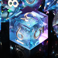 AUSTOR liquid core D6 die in blue-violet offers balanced feel and vivid look