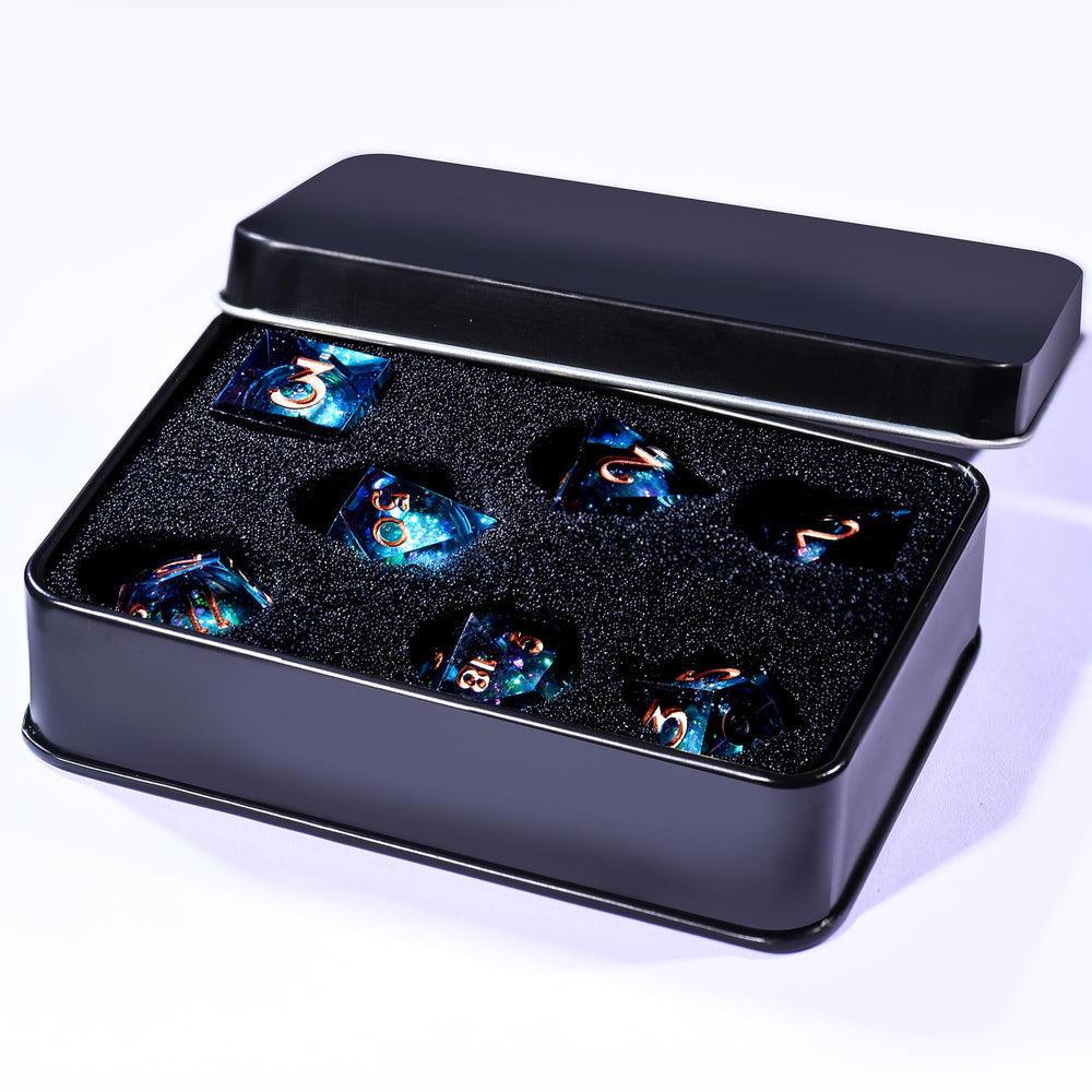AUSTOR storage box keeps the seven-die set organized and protected