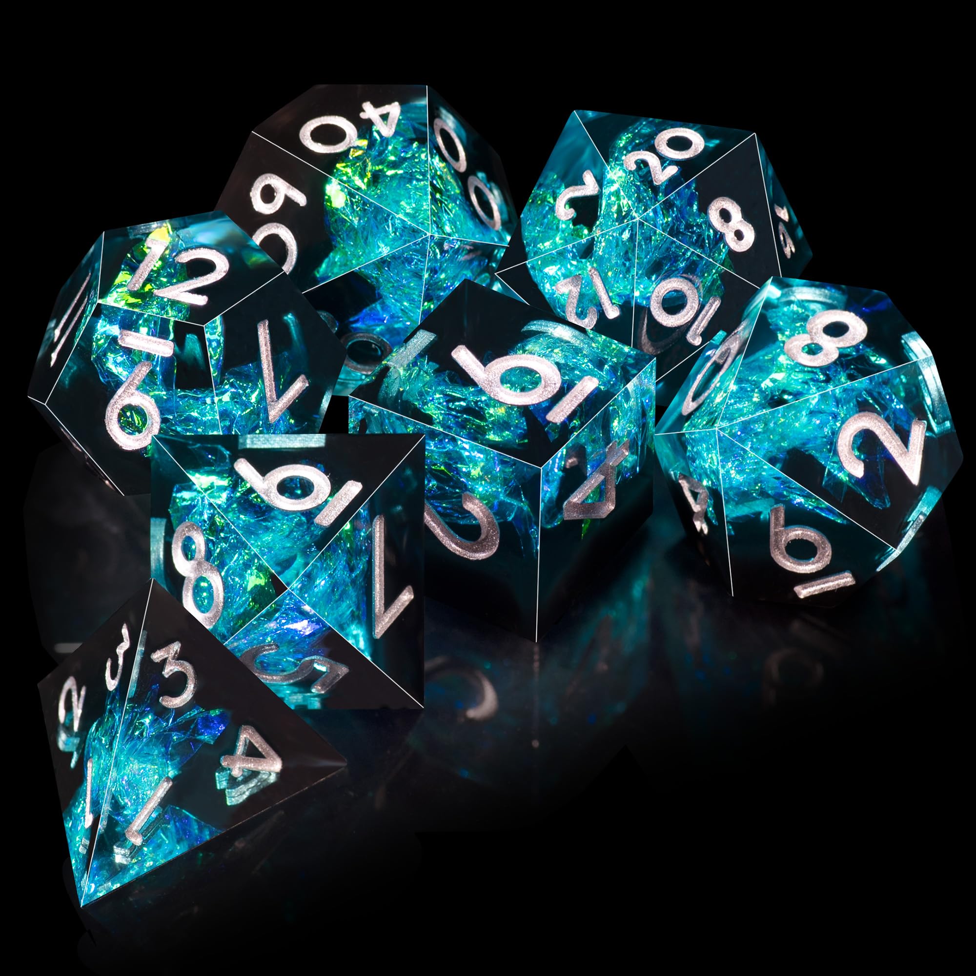 AUSTOR seven-die DND dice natural-resin-material close-up
