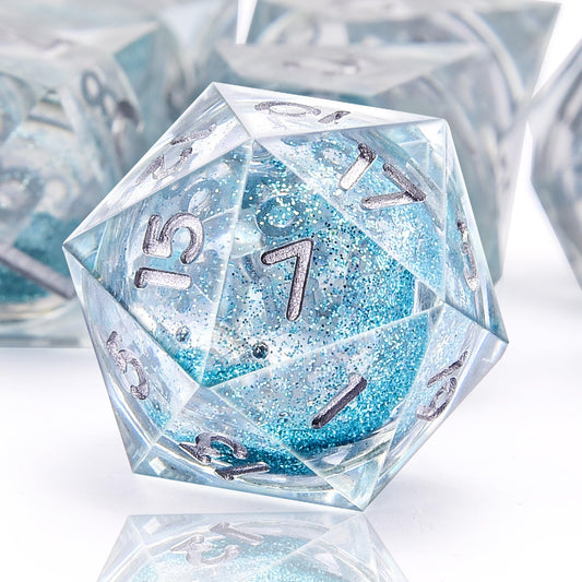 AUSTOR sharp-edge dice with a mirror finish and precise edges for clear readings.
