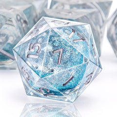 AUSTOR sharp-edge dice with a mirror finish and precise edges for clear readings.