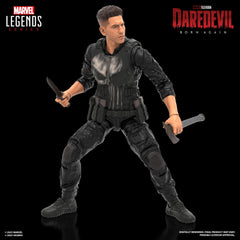 AVENGERS Daredevil Born Again Punisher figure includes 5 accessories for varied display.