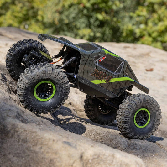 Axial AX24 XC-1 4WS modes demonstrate versatile steering for tight trail navigation.