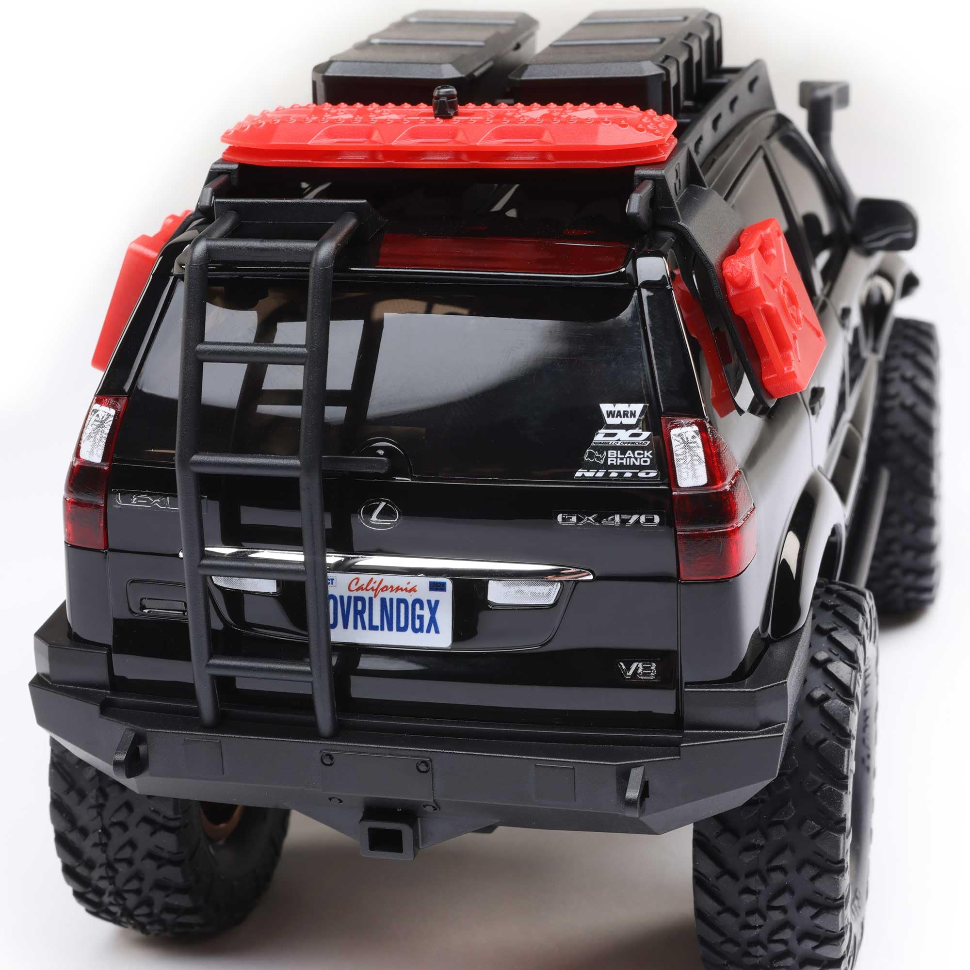 Axial SCX24 Lexus GX470 4WD drivetrain offering stable traction.