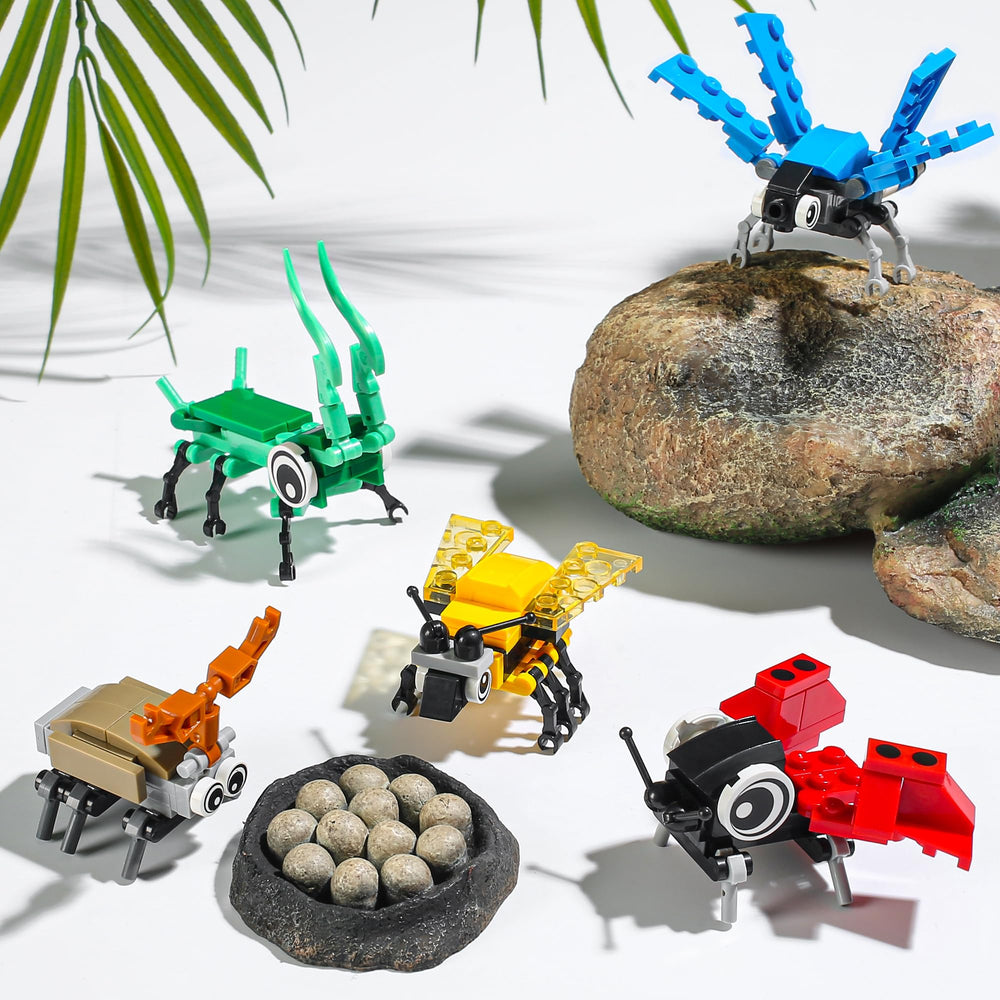 AYGXU building block toy insects for kids, encouraging creativity and problem solving.