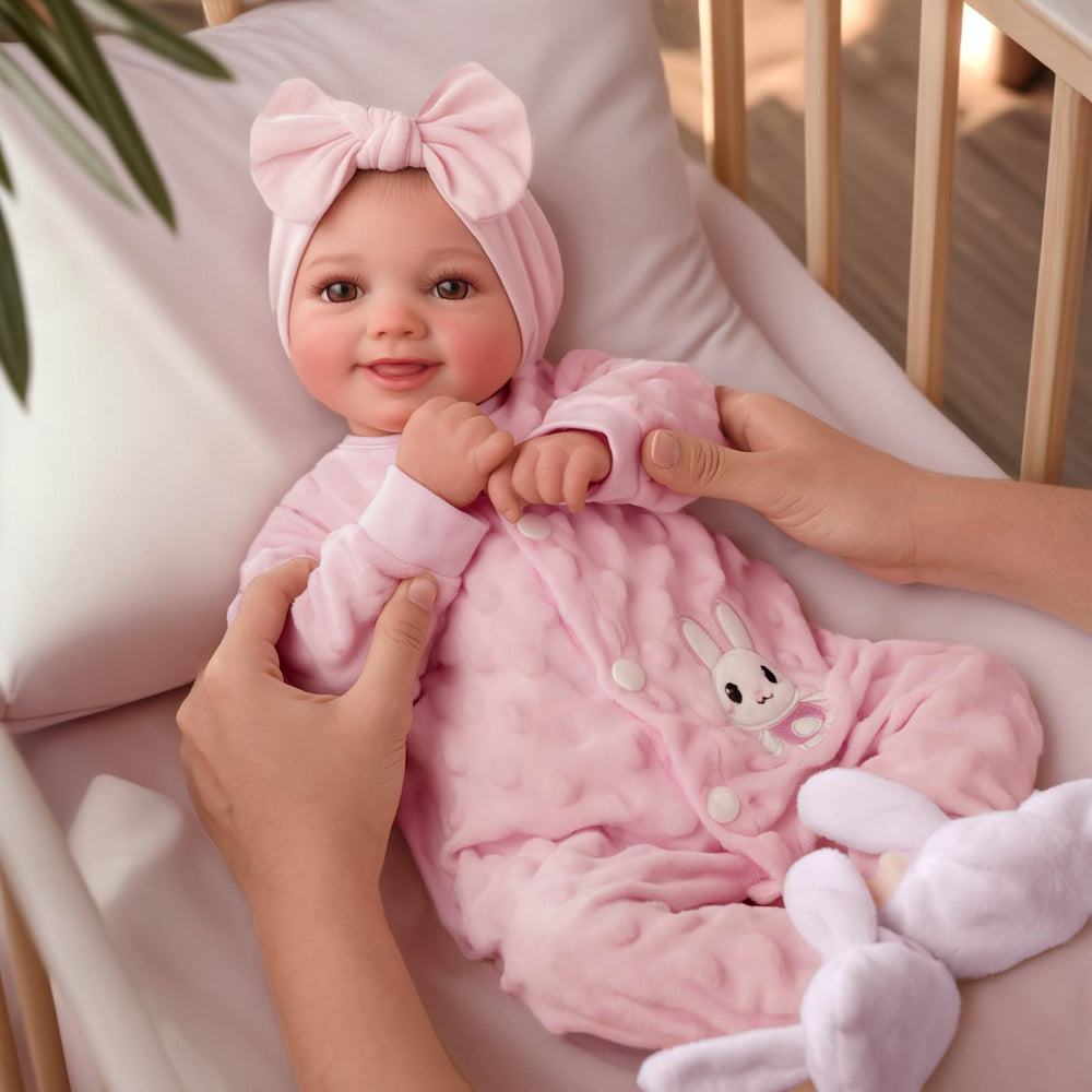 Babeside 17inch doll is perfect for cuddles and imaginative roleplay.