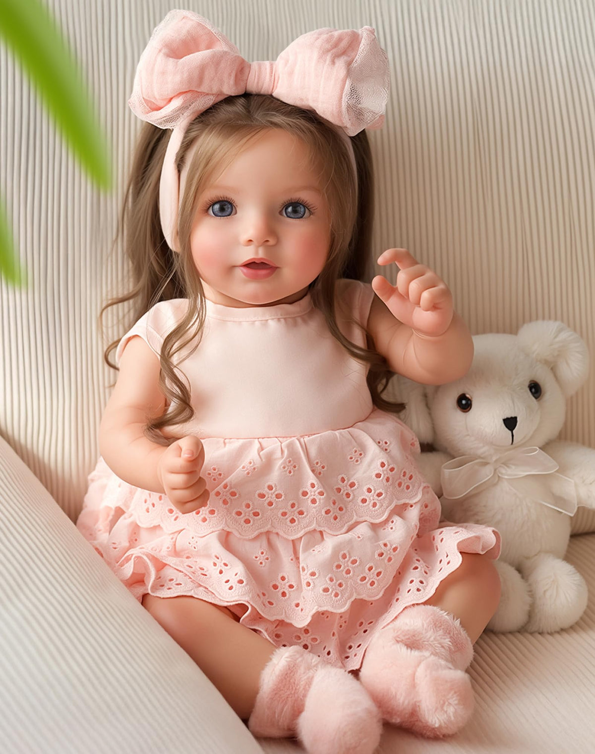 BABESIDE Dara 20-inch doll face close-up for imaginative play