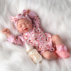 BABESIDE Dara movable limbs enable posing in sitting or lying positions.