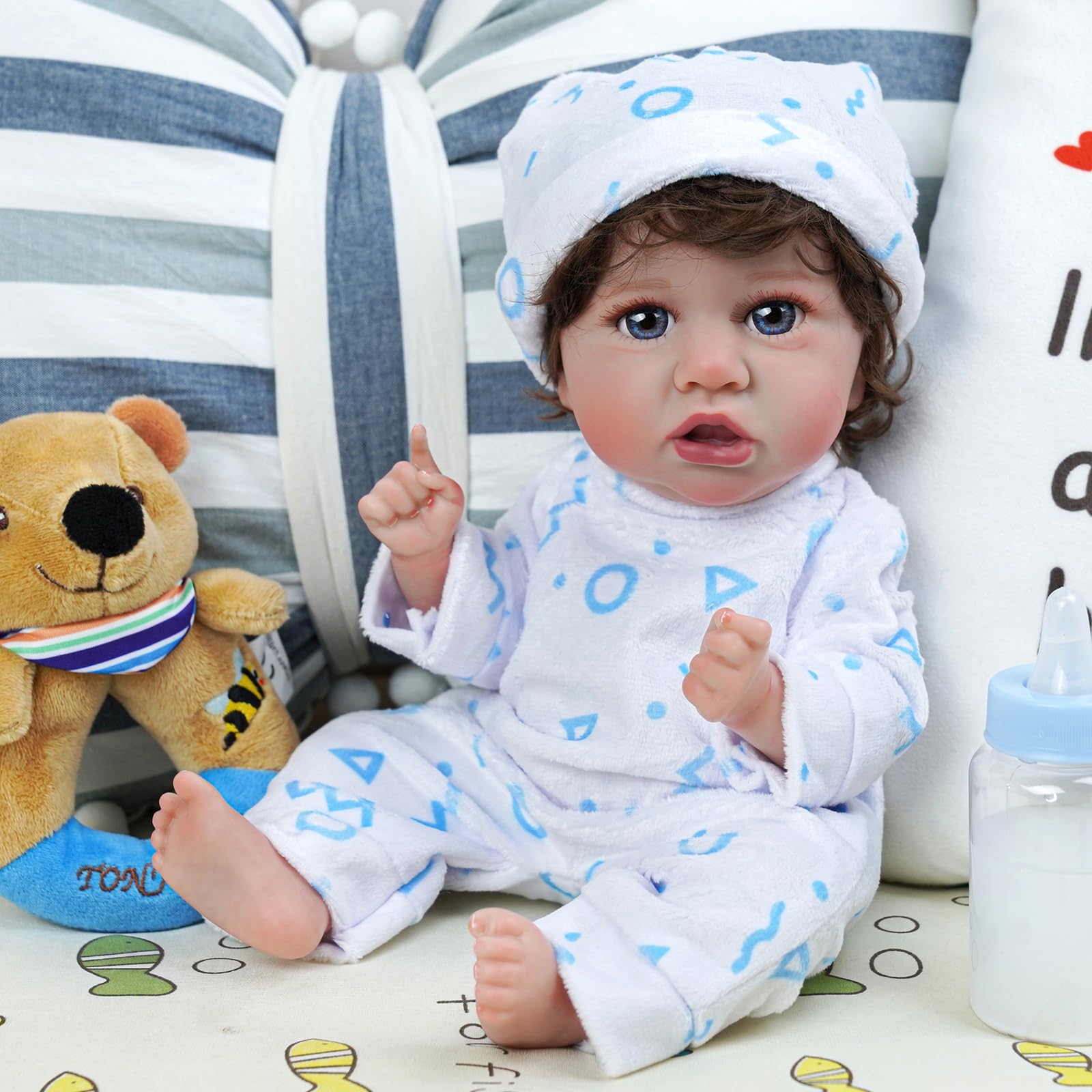BABESIDE feeding bottle, encourages roleplay feeding routines.
