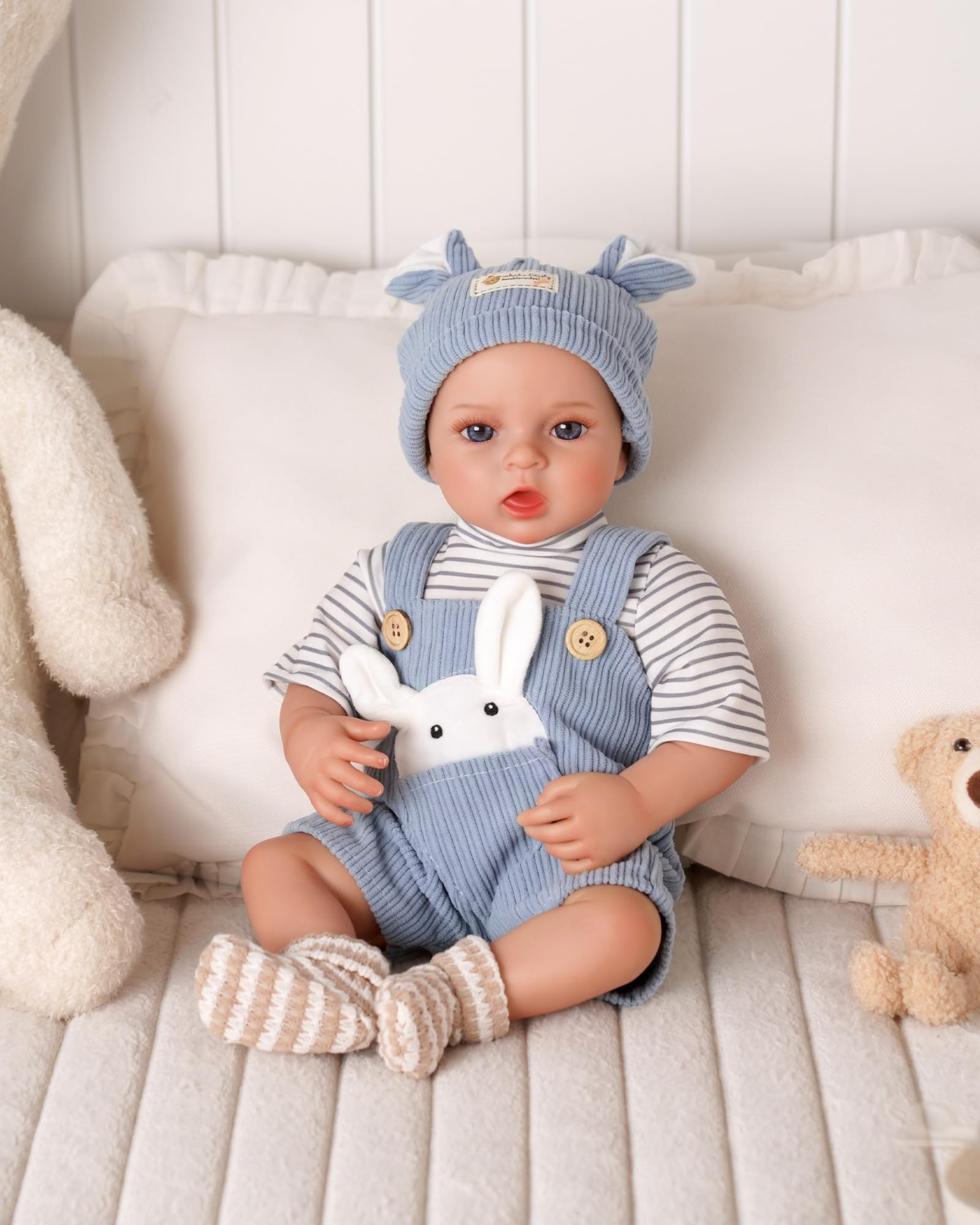 BABESIDE doll outfit displayed on a doll with blue accessories