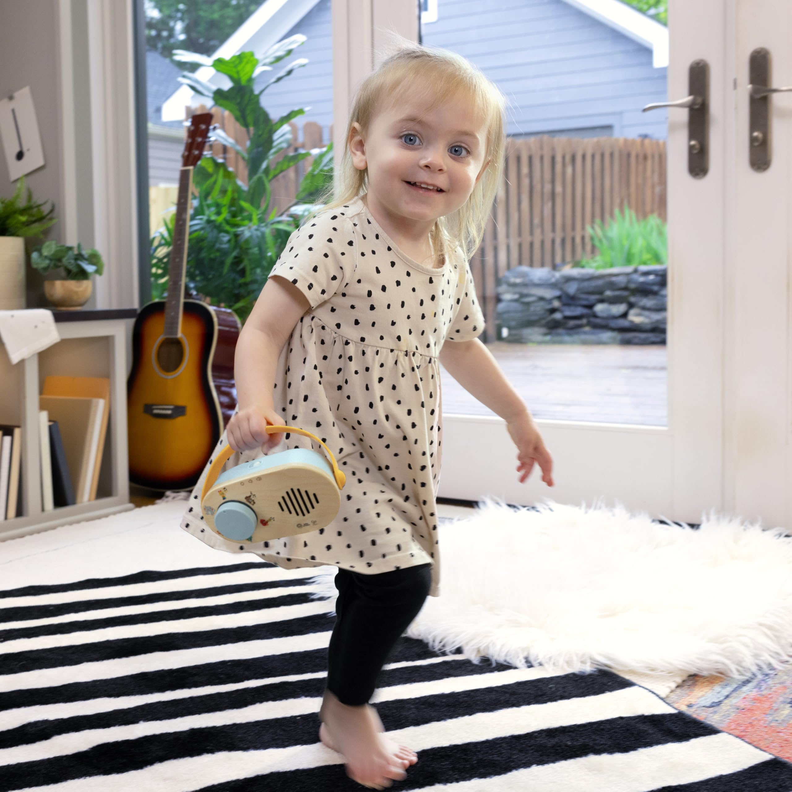 Baby Einstein Discovery Radio volume control keeps listening comfortable
