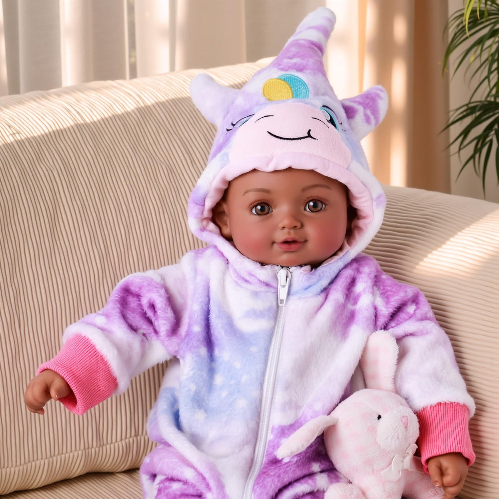 BABESIDE doll outfit and accessories set for styling and photo-ready moments.
