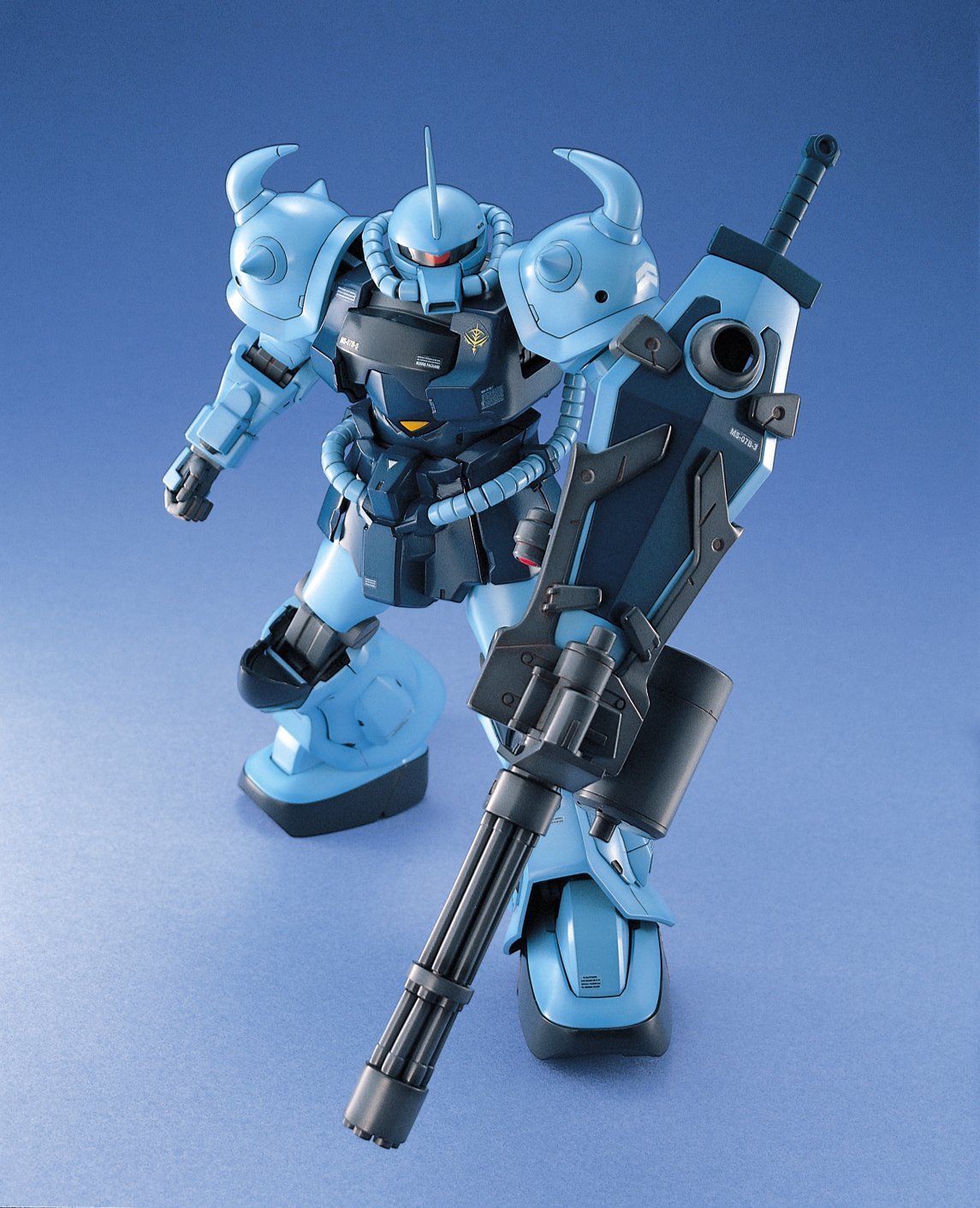 Bandai Gundam Gouf Custom MG 1/100 color-recreation runners enable authentic visuals with minimal masking