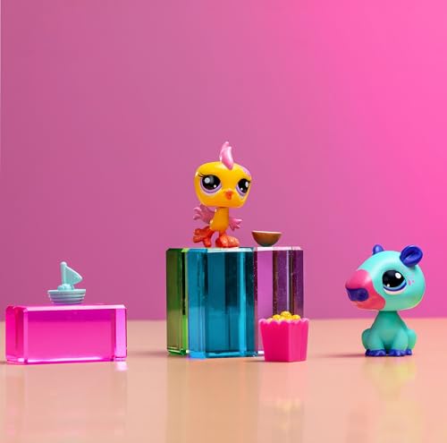 Littlest Pet Shop Pet Pairs 2-Pack collector card adds breed details and rarity context.