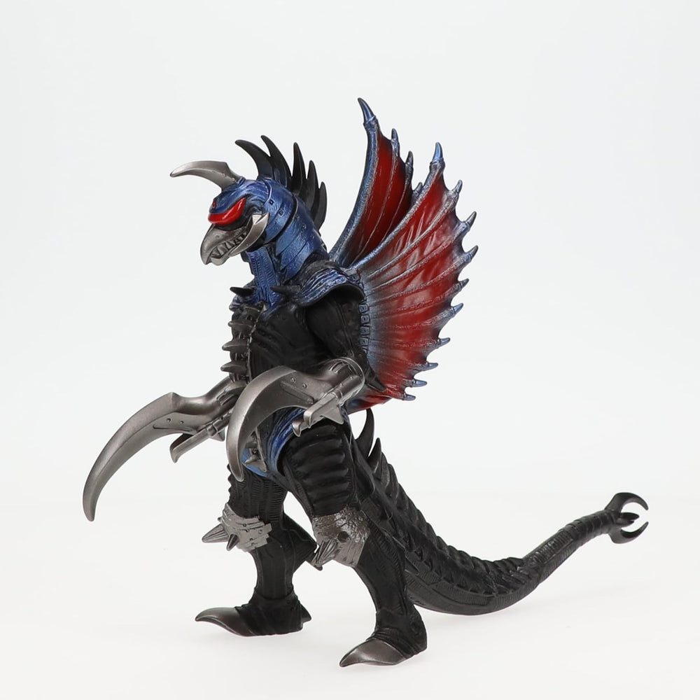 Bandai Namco Gigan 2004 paint-work closeup highlights color fidelity