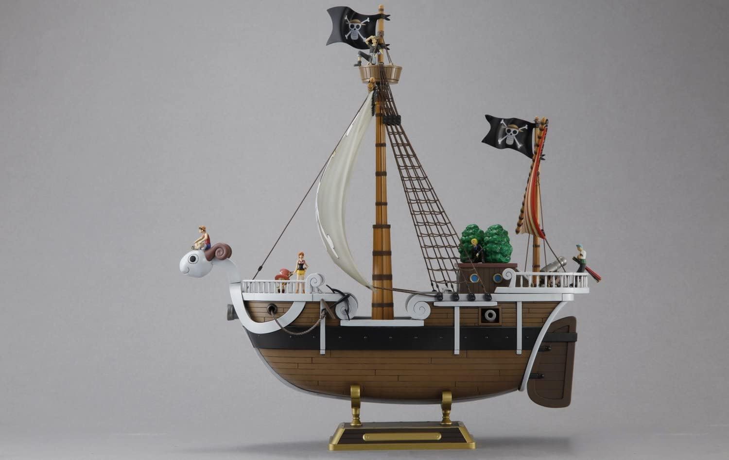 Bandai Spirits Going Merry straw hat figures ready for painting and display.