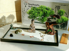 BangBangDa sand and rocks setup supports tactile, meditative desk time