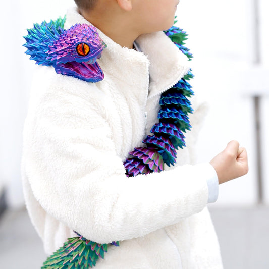 BANPIWOLG 47.5-inch snake model with movable teeth for poseability.