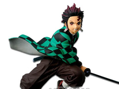 Tanjiro with unsheathed sword in dynamic Vibration Stars pose for shelf display.