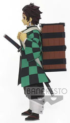 Banpresto Demon Slayer Tanjiro Vol 18 figure artwork enhances any collection.