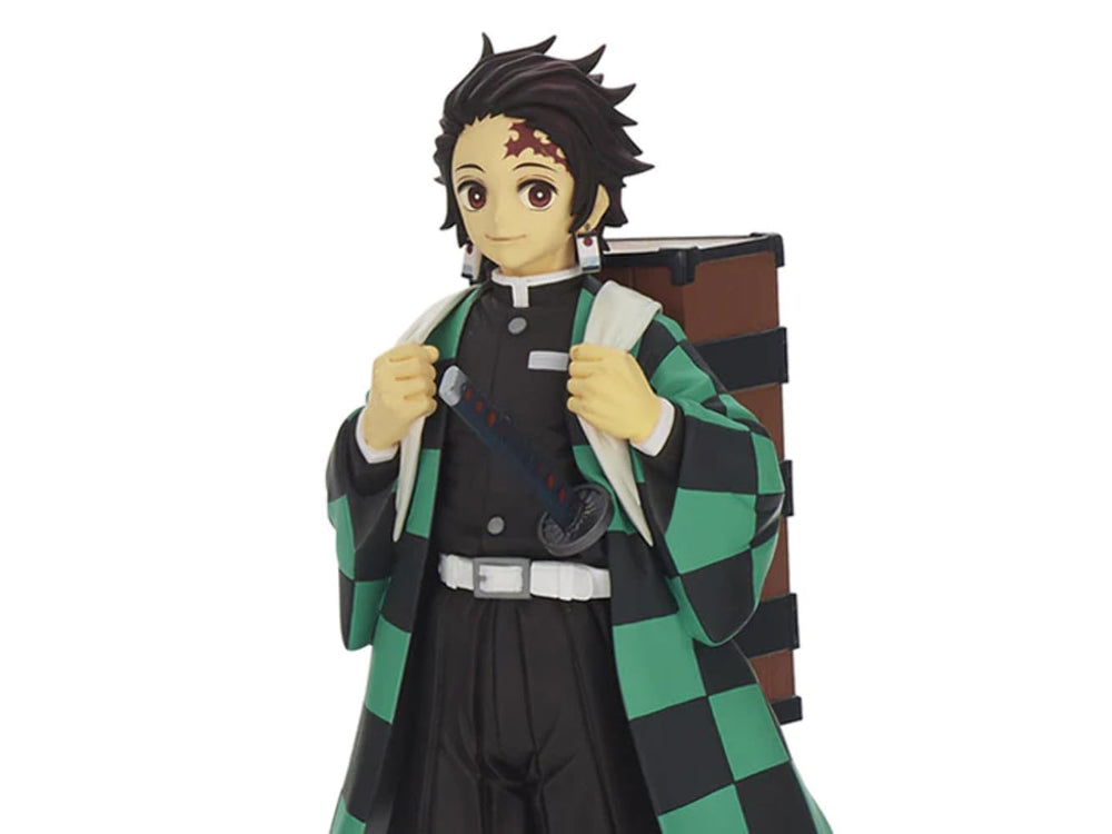 Banpresto Demon Slayer Tanjiro Vol 18 figure close-up on iconic facial details.