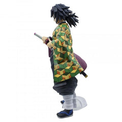 Banpresto Kimetsu no Yaiba Giyu Tomioka figure with anime color accuracy.