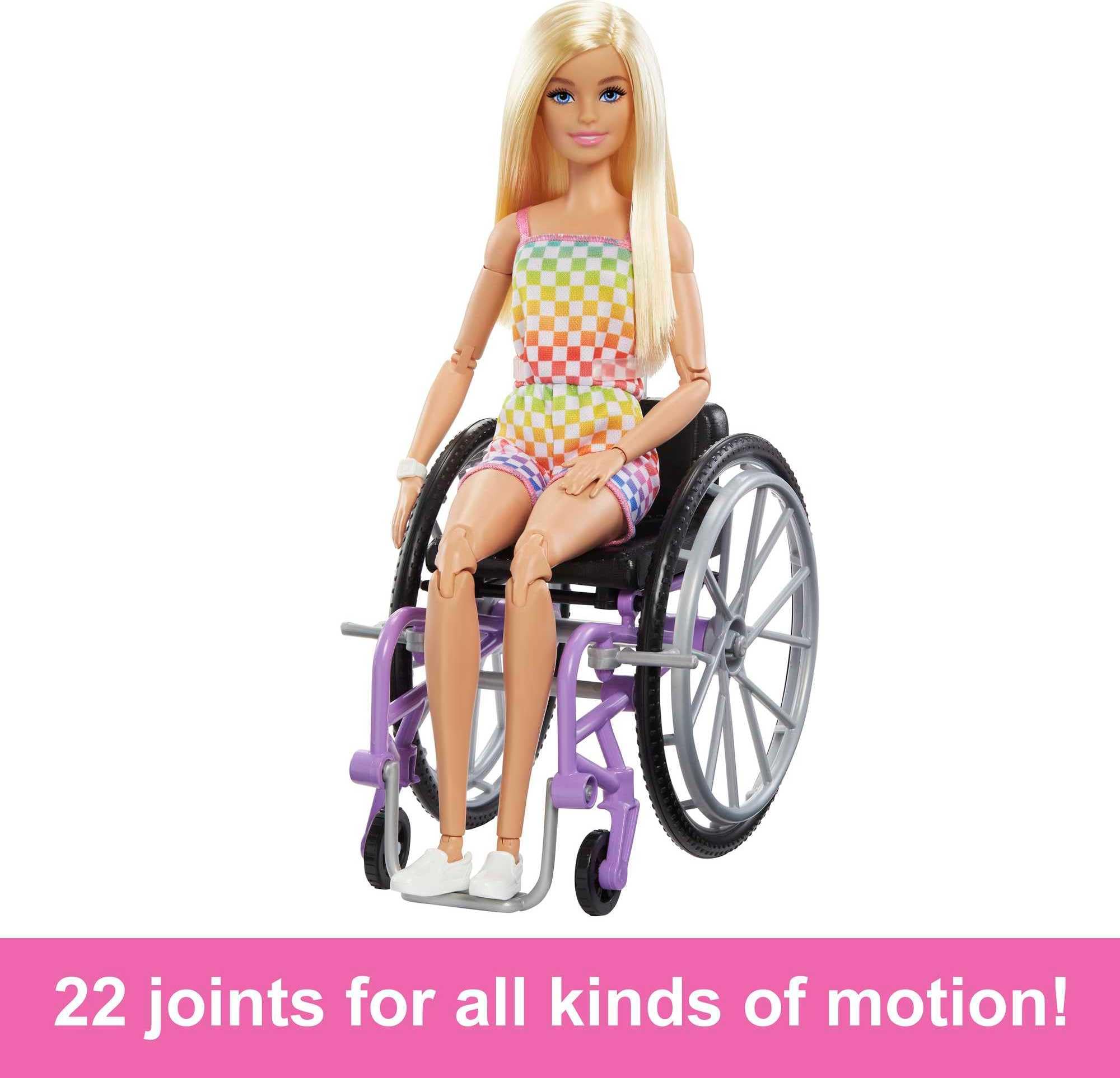 Barbie Fashionistas blonde hair and accessories for versatile dress-up and role-play.