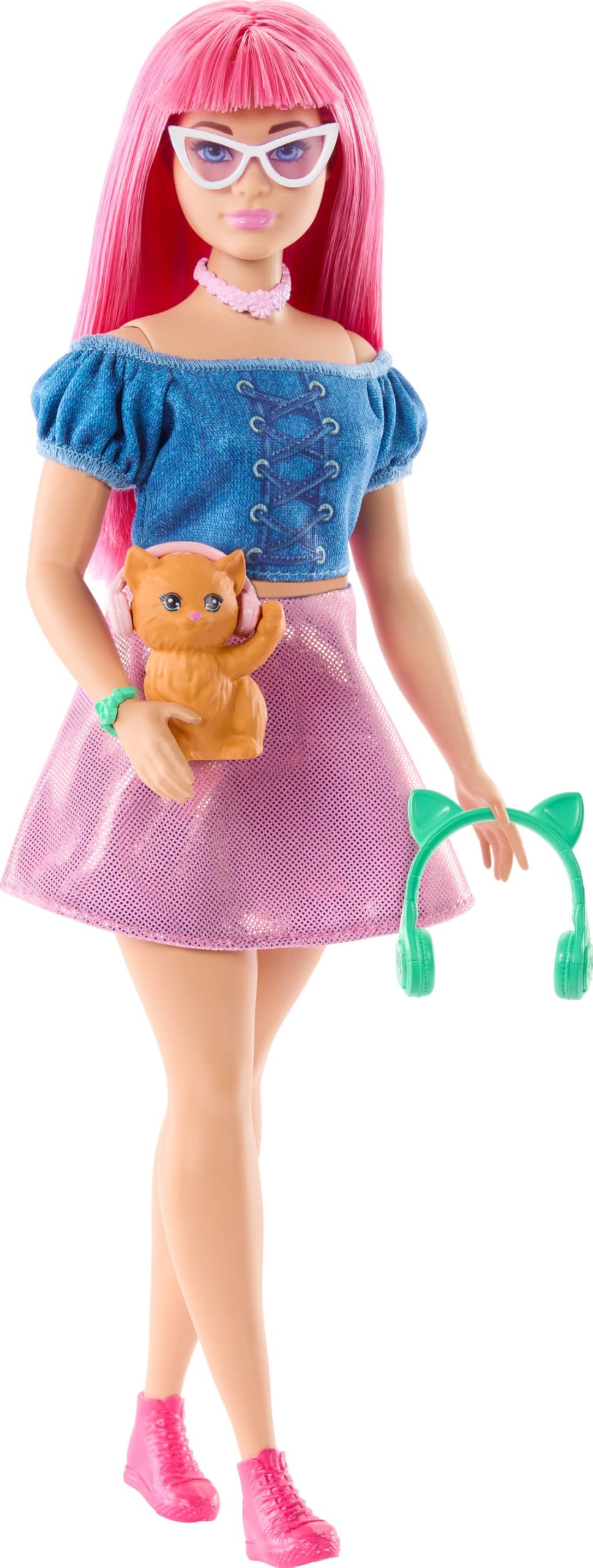 Barbie Mysteries Daisy doll in signature outfit for imaginative detective play.