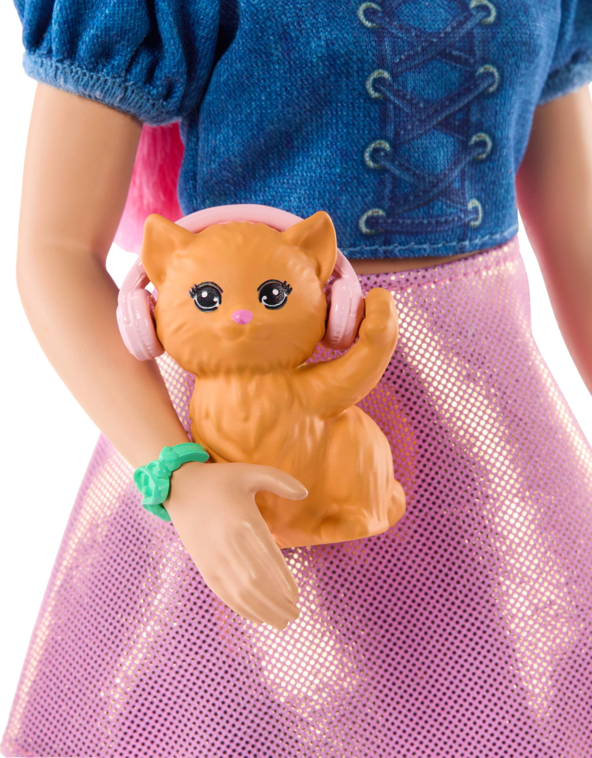 Barbie Mysteries Daisy with pink boots and accessories supports creative play.