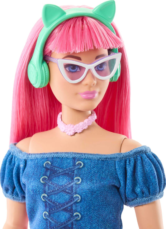 Barbie Mysteries Daisy wearing shimmery pink skirt and blue top for storytelling.