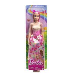 Barbie Royal Doll coordinates with other royals for imaginative friendship stories.