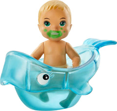 Barbie Skippers Inc duck-shaped towel complements post-bath dress-up and cozy scene moments.