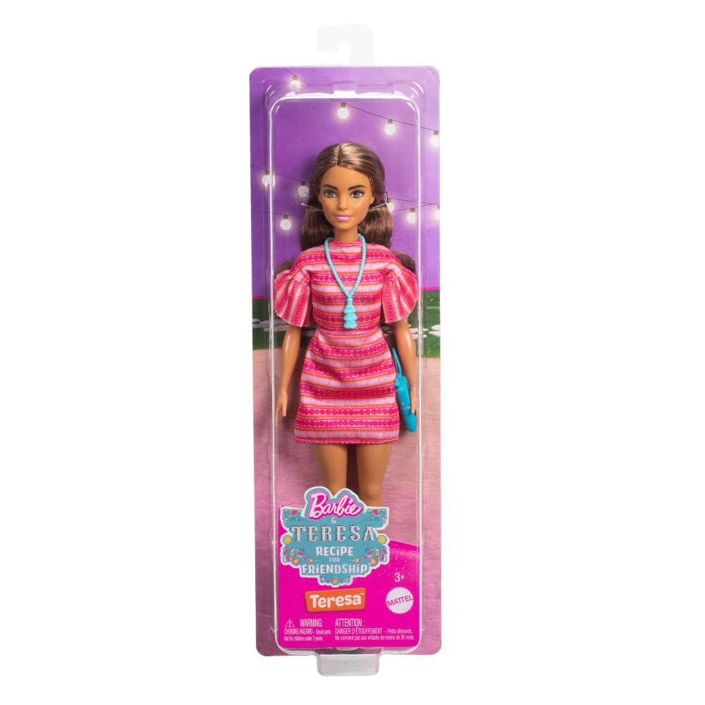 Barbie Teresa doll full outfit enables creative role play