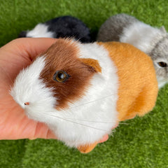 Basuo-9Q hamster plush figurine shows detailed stitching for charming decor.