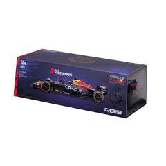 BBurago RB19 1:24 acrylic display box emphasizes premium presentation