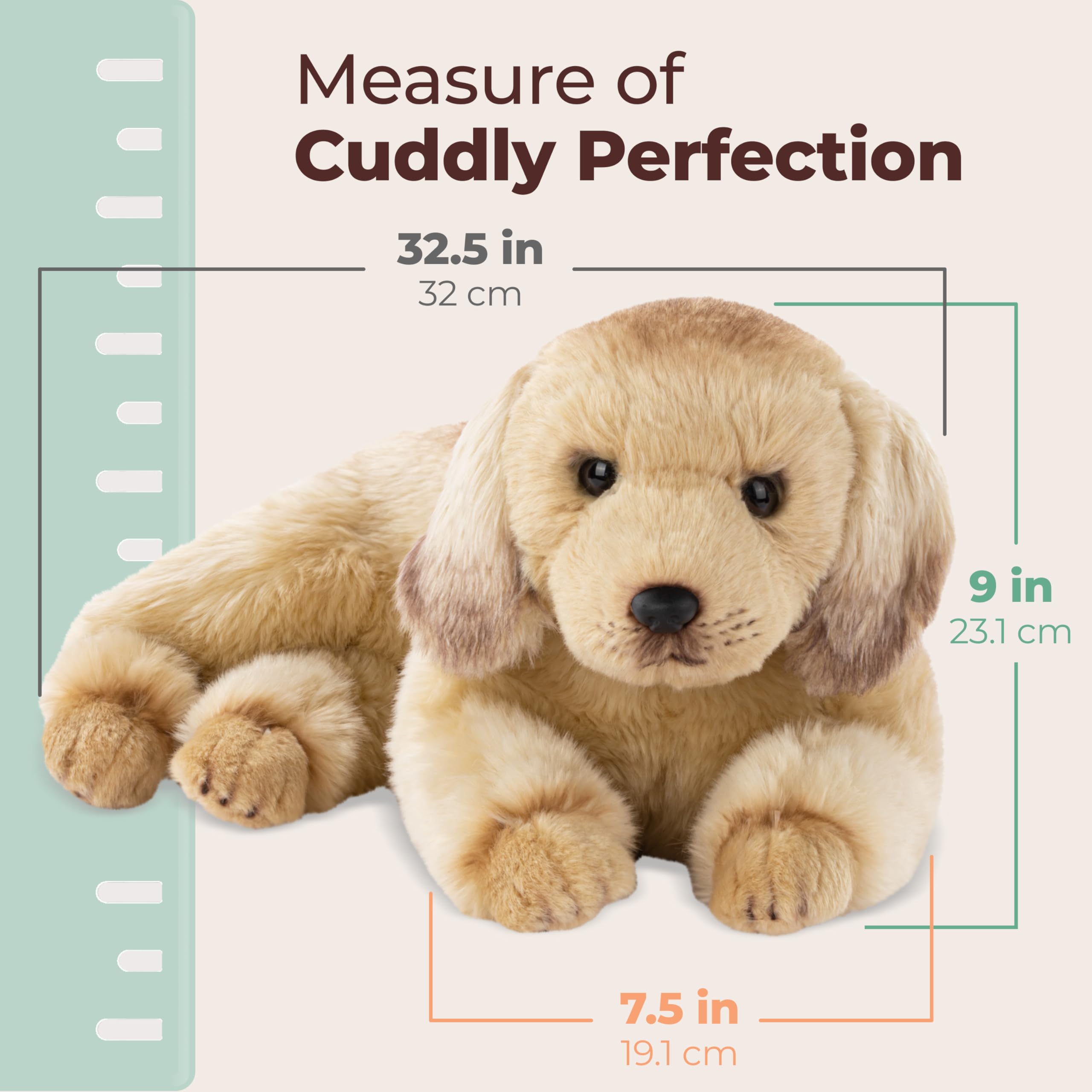 Bearington Baker lifelike features for realistic pretend play.