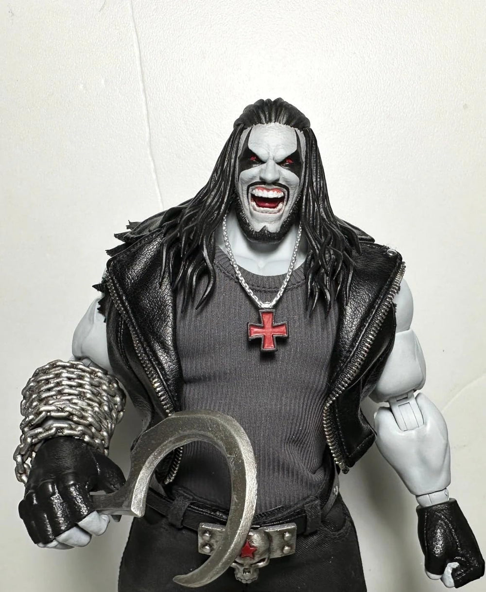 Beast Kingdom Lobo Deluxe Ver. Dawg companion enhances dynamic scenes.