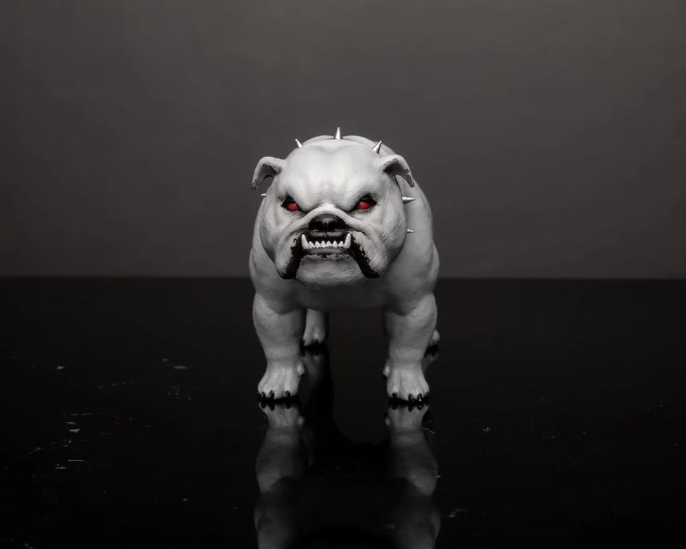 Beast Kingdom Lobo Deluxe Ver. hook and chain for dramatic storytelling.