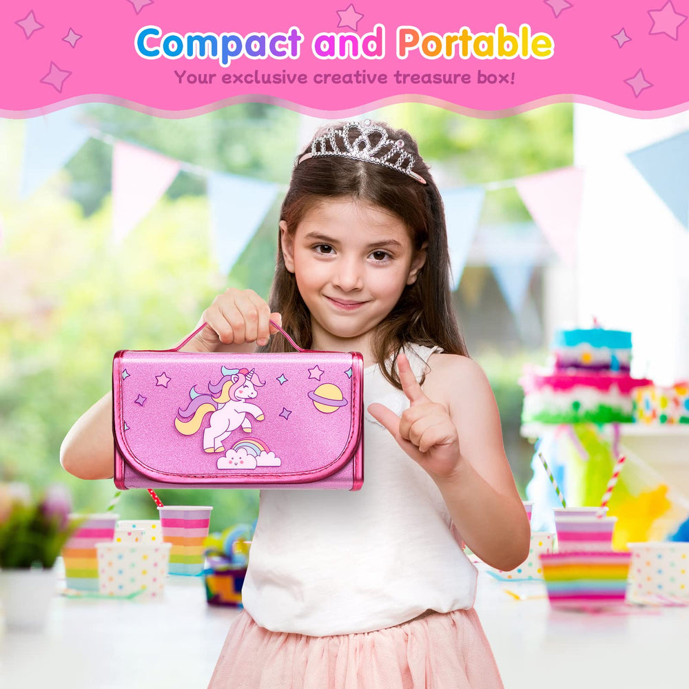 Beefunni travel kit with handle is easy to carry.
