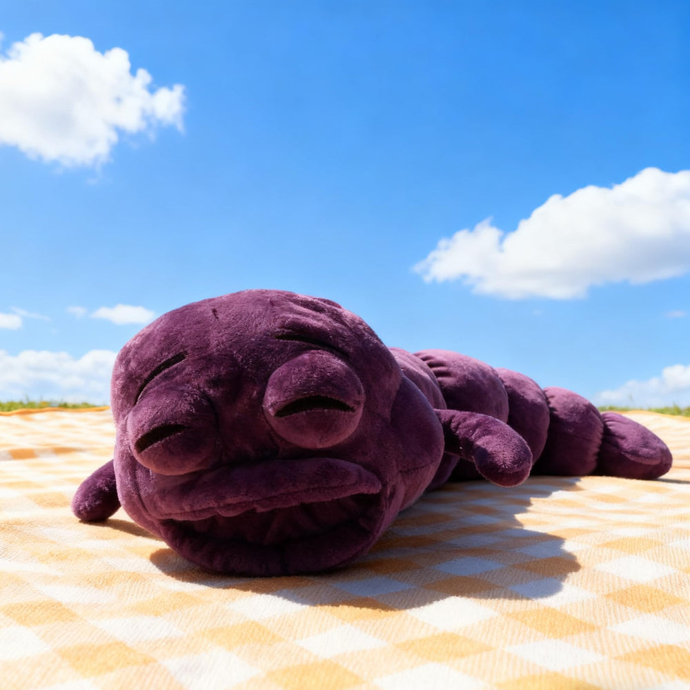 Beego Large 29.6-inch plush creates dramatic focal point