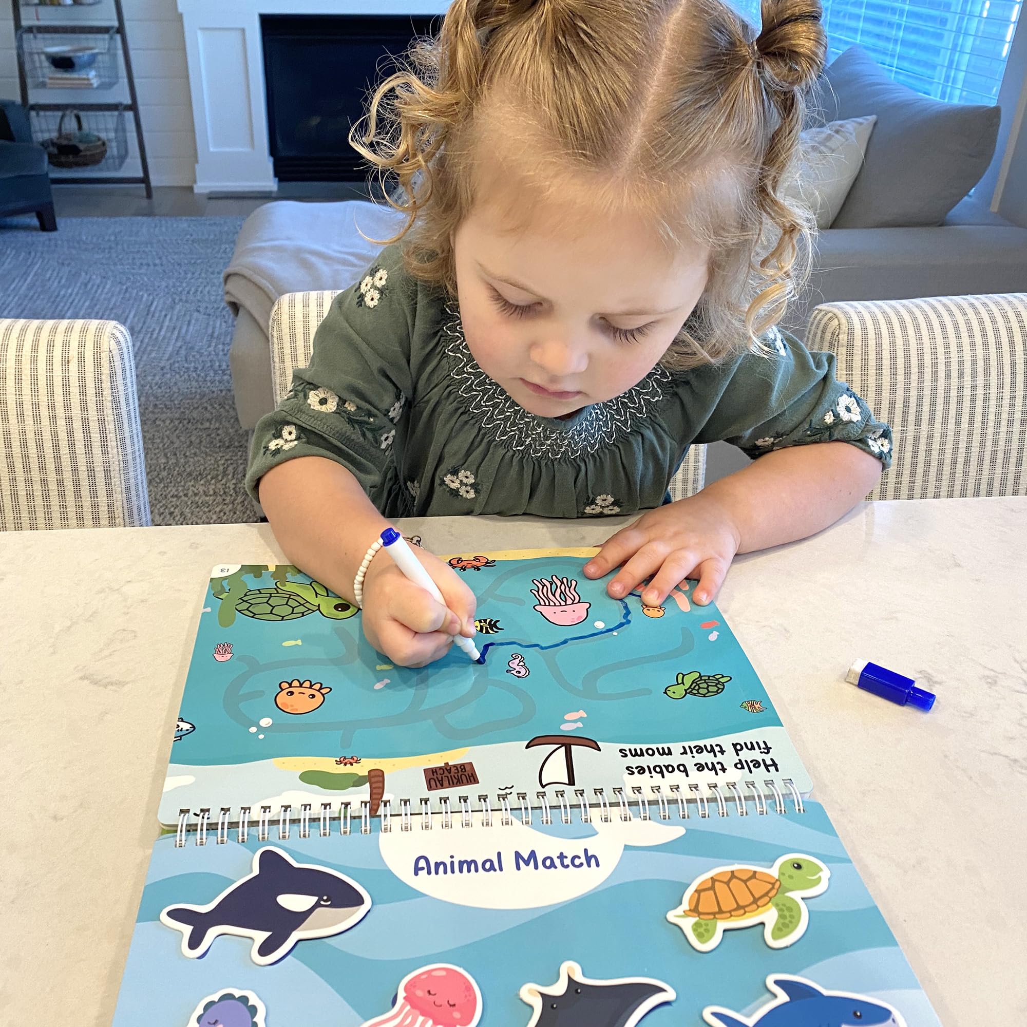 BenBen Busy Book tracing and writing page for fine motor skills