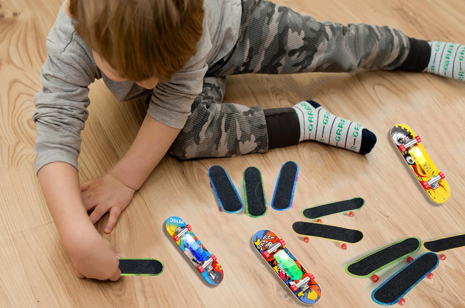 Beselley kids' creativity with finger skateboarding boosts imagination and motor skills.