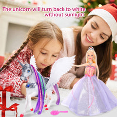 BETTINA unicorn with detachable saddle and wings for versatile play.