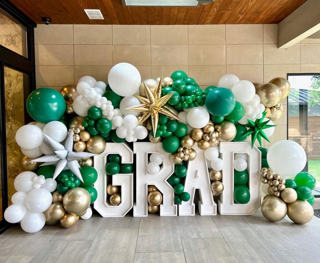 Bezente outdoor green balloons ideal for summer celebrations