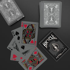Bicycle Metalluxe back-face design highlights elegant foil pattern.