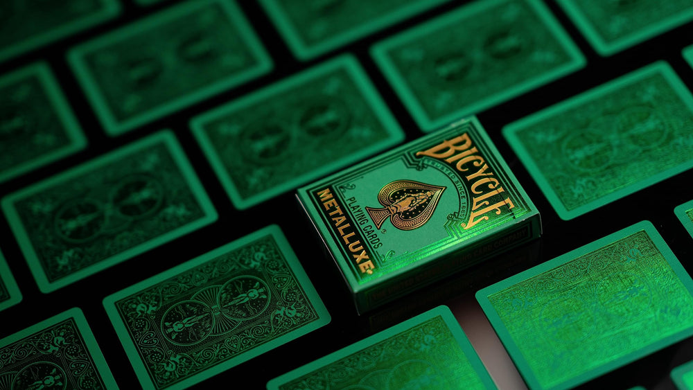 Bicycle Metalluxe premium cardstock built to last through sessions