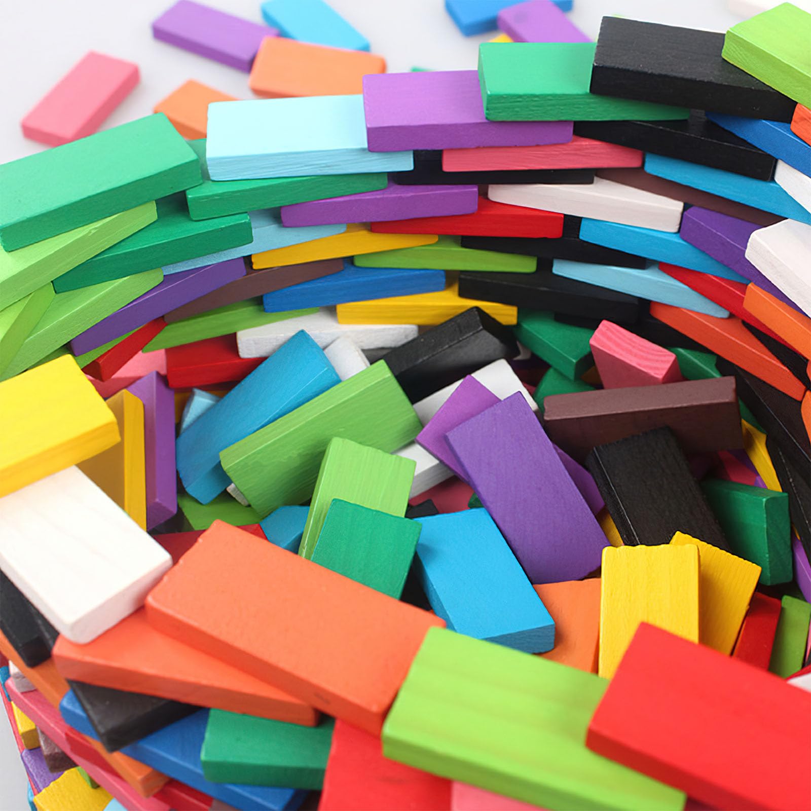 BigOtters domino set fits compactly for easy storage after play.